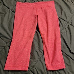 UA Capri Workout Pants